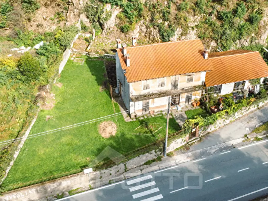Immagine 4 di Rustico / casale in vendita  in VIA FORNACIONE 1 a Borgosesia