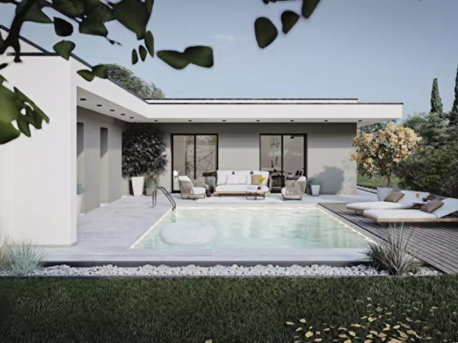 Immagine 3 di Villa in vendita  a Desenzano Del Garda