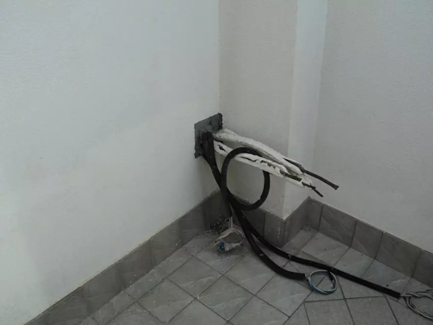 Immagine 29 di Attico in vendita  in VIA MAGGIORE LEGGERO a Comacchio