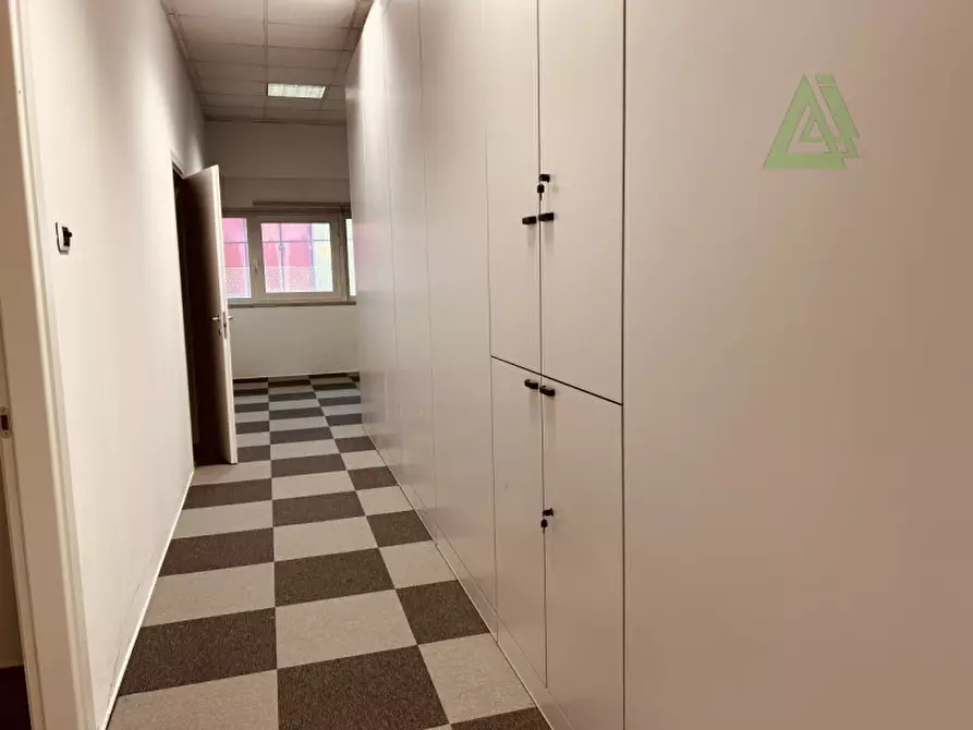 Immagine 5 di Ufficio in vendita  a Vedelago