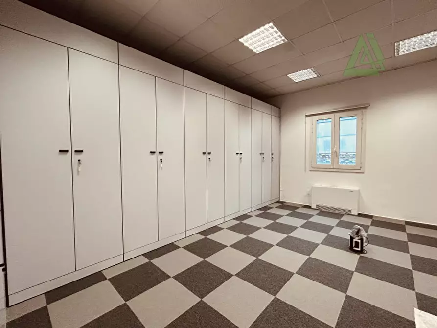 Immagine 6 di Ufficio in vendita  a Vedelago