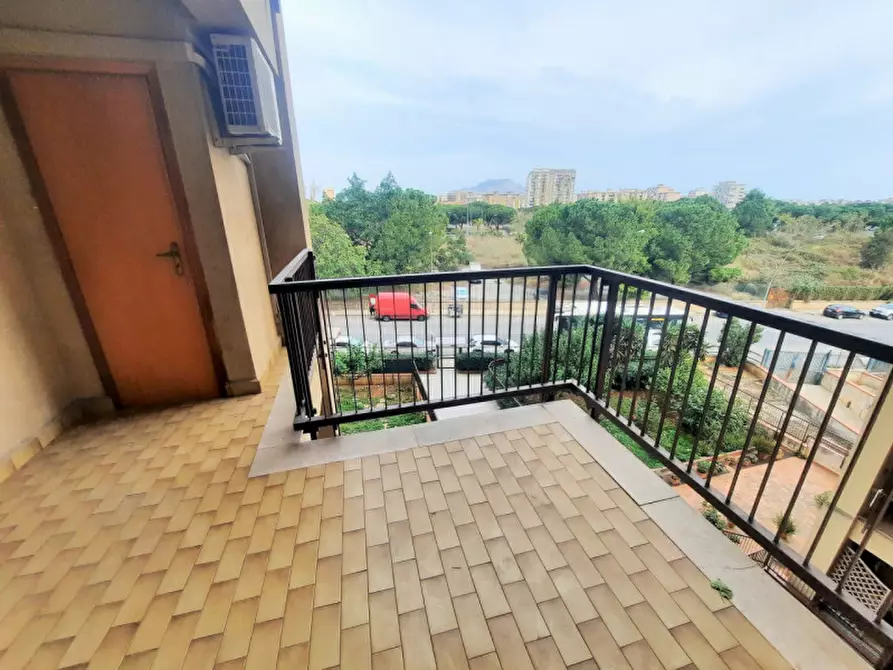 Immagine 5 di Appartamento in vendita  in Viale Nicolò Azoti a Palermo