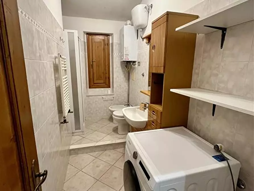 Immagine 11 di Attico in vendita  in Via Roma a Terranuova Bracciolini