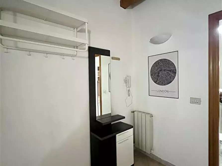 Immagine 13 di Attico in vendita  in Via Roma a Terranuova Bracciolini