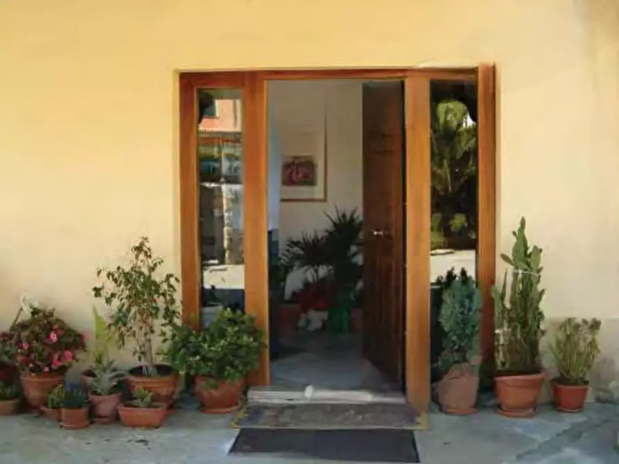 Immagine 11 di Casa bifamiliare in vendita  in via Enotri nr. 5 a Mendicino