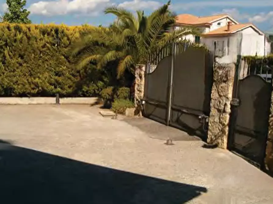 Immagine 13 di Casa bifamiliare in vendita  in via Enotri nr. 5 a Mendicino