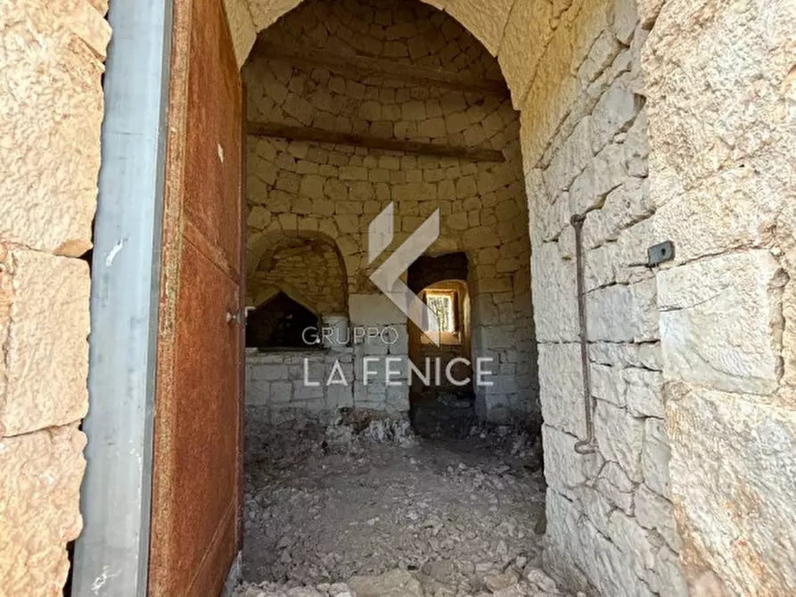 Immagine 18 di Rustico / casale in vendita  a Martina Franca