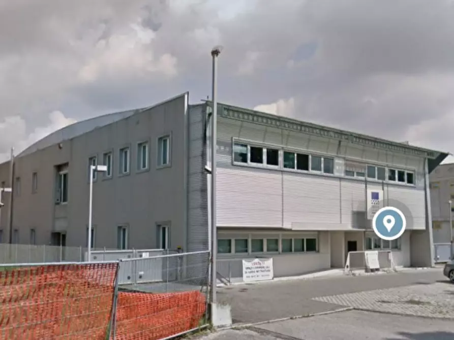 Immagine 10 di Ufficio in affitto  a Vedelago