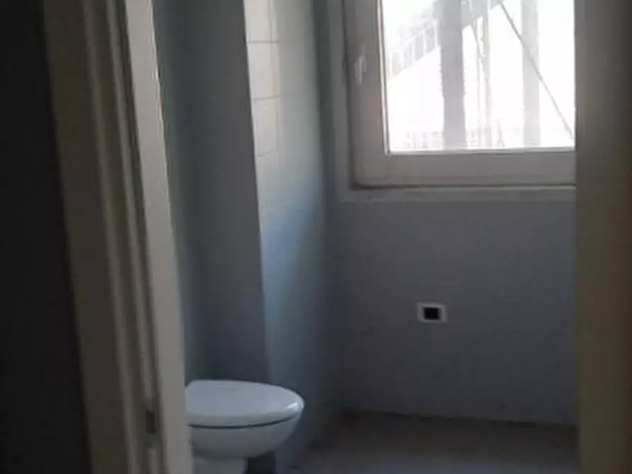 Immagine 12 di Ufficio in affitto  a Vedelago