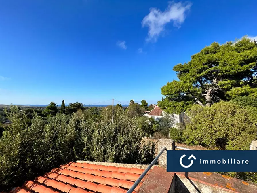 Immagine 9 di Villa in vendita  a Sassari