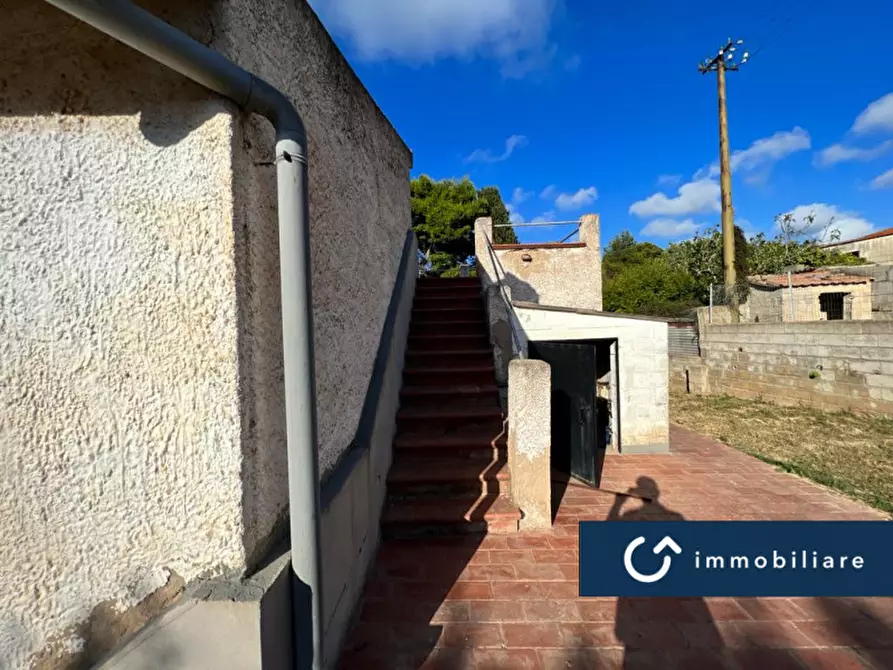 Immagine 23 di Villa in vendita  a Sassari