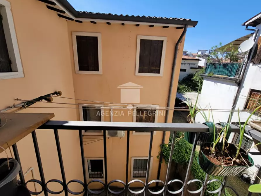 Immagine 2 di Appartamento in affitto  in Contrà  Porta Santa Lucia a Vicenza