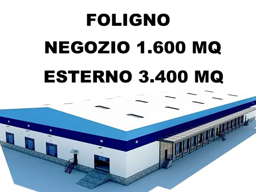 Immagine 1 di Negozio in vendita  in VIA VICI a Foligno