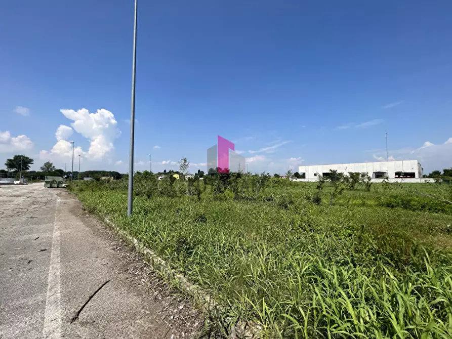 Immagine 16 di Terreno in vendita  in Via longa a Castelfranco Veneto