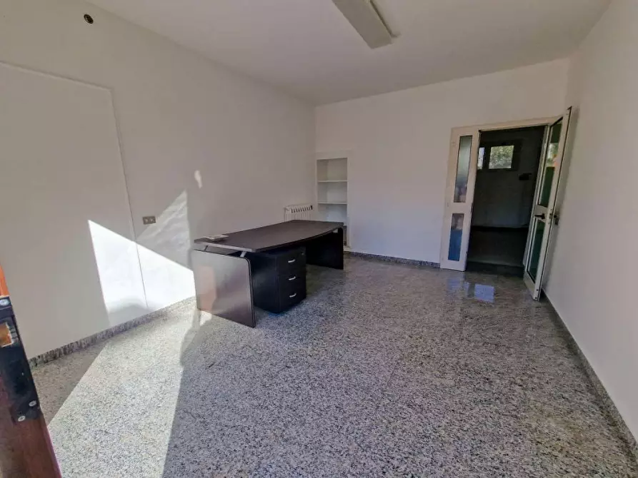 Immagine 2 di Negozio in vendita  in via Roma Mercatale a Sassocorvaro Auditore