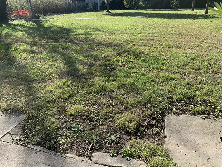 Immagine 1 di Casa indipendente in vendita  in VIA DEI ROVERI a Abano Terme