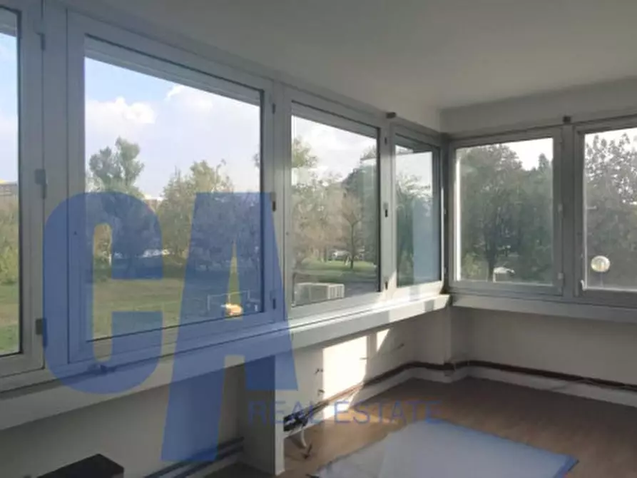 Immagine 6 di Ufficio in affitto  in VIA TONALE a Milano