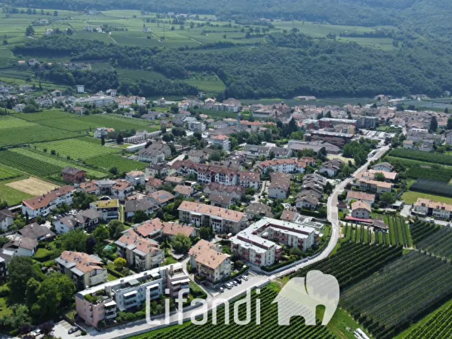 Immagine 2 di Negozio in vendita  a Egna .Neumarkt.