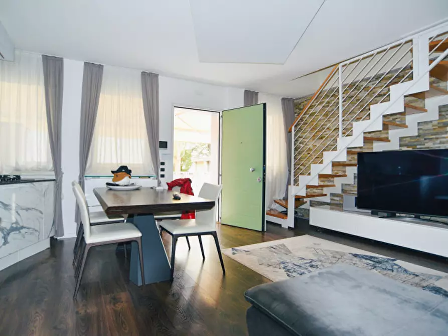 Immagine 1 di Appartamento in vendita  in via Gocciadoro a Trento