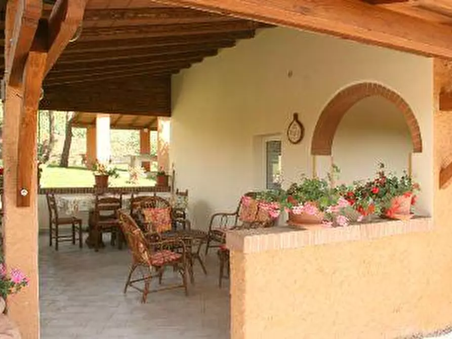 Immagine 9 di Agriturismo in vendita  a Foiano Della Chiana