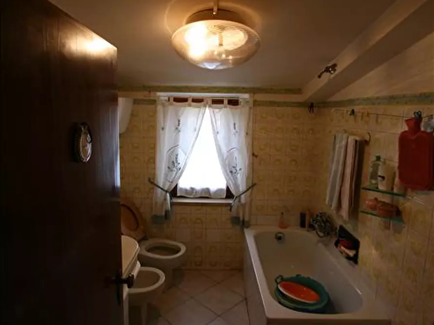 Immagine 6 di Appartamento in vendita  a Sinalunga