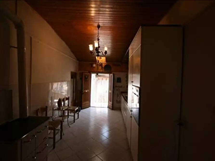 Immagine 8 di Appartamento in vendita  a Sinalunga