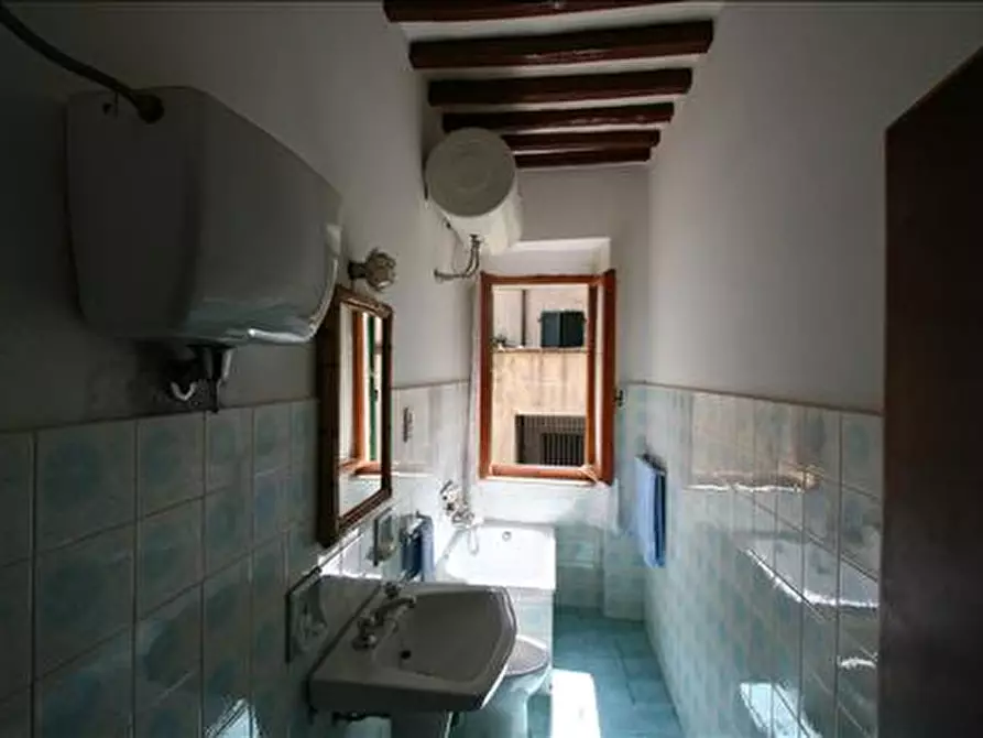 Immagine 10 di Appartamento in vendita  a Trequanda