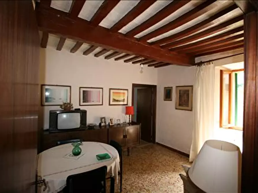 Immagine 14 di Appartamento in vendita  a Trequanda