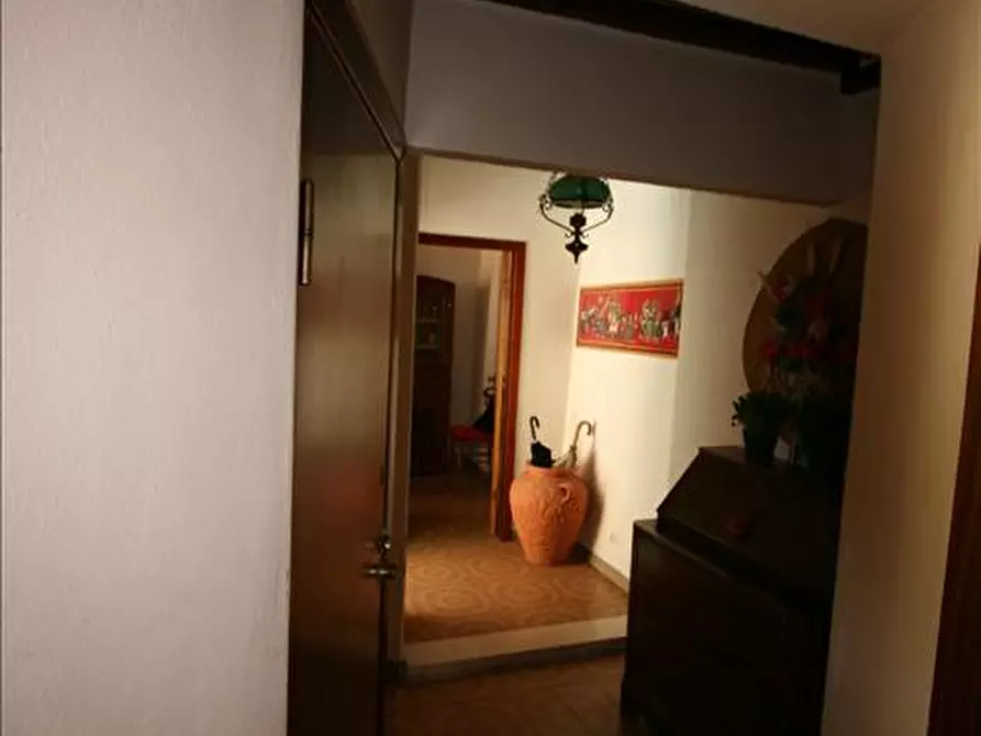 Immagine 15 di Appartamento in vendita  a Trequanda