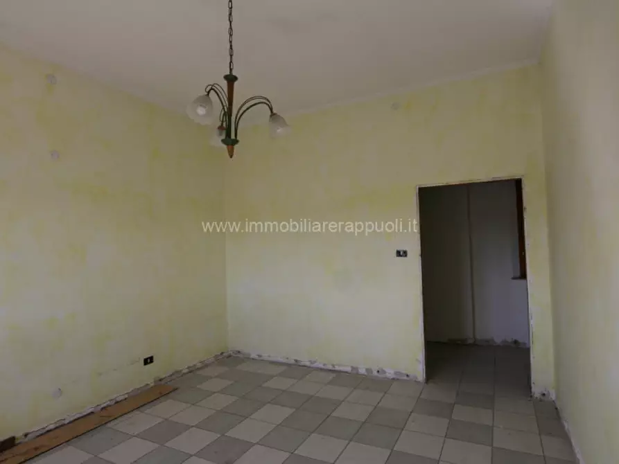 Immagine 29 di Rustico / casale in vendita  a Torrita Di Siena