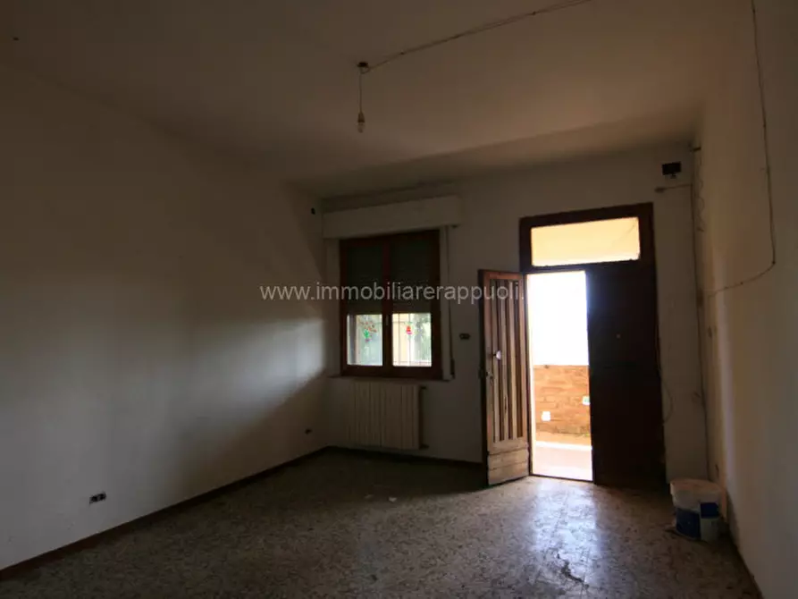 Immagine 36 di Rustico / casale in vendita  a Torrita Di Siena