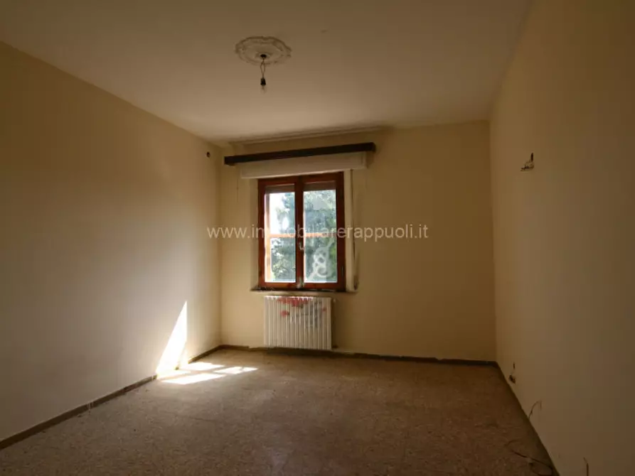 Immagine 42 di Rustico / casale in vendita  a Torrita Di Siena