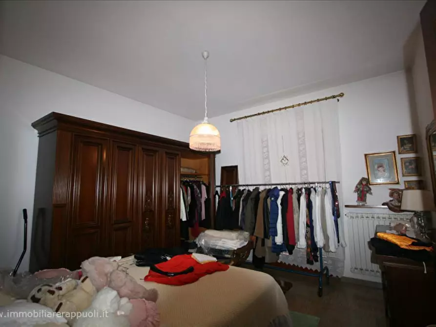 Immagine 4 di Casa indipendente in vendita  a Sinalunga