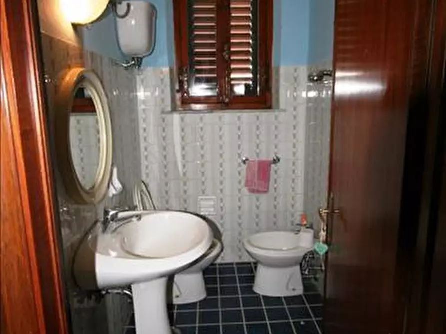 Immagine 16 di Casa indipendente in vendita  a Trequanda