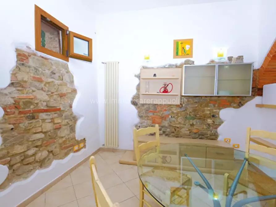 Immagine 26 di Appartamento in vendita  a Sinalunga