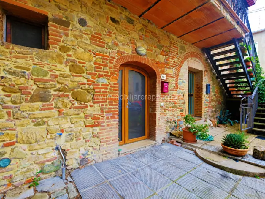 Immagine 35 di Appartamento in vendita  a Sinalunga