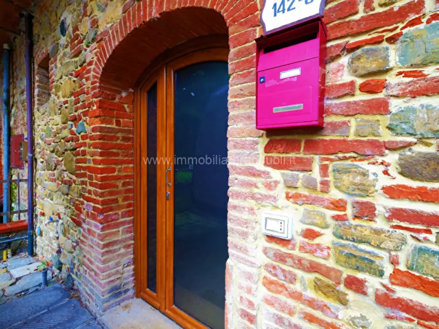 Immagine 36 di Appartamento in vendita  a Sinalunga