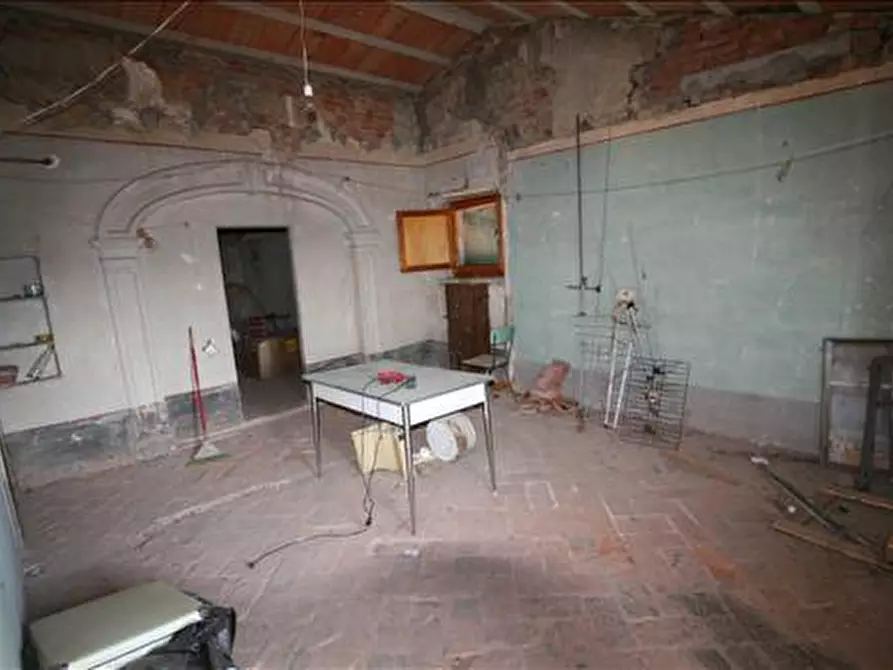 Immagine 3 di Appartamento in vendita  a Sinalunga