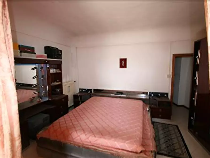 Immagine 7 di Appartamento in vendita  a Sinalunga