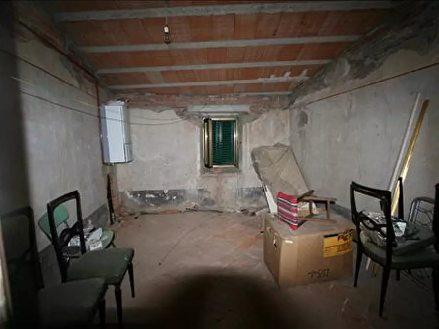 Immagine 13 di Appartamento in vendita  a Sinalunga