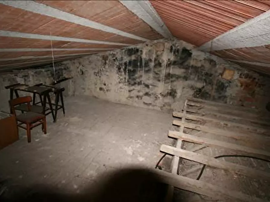 Immagine 14 di Appartamento in vendita  a Sinalunga