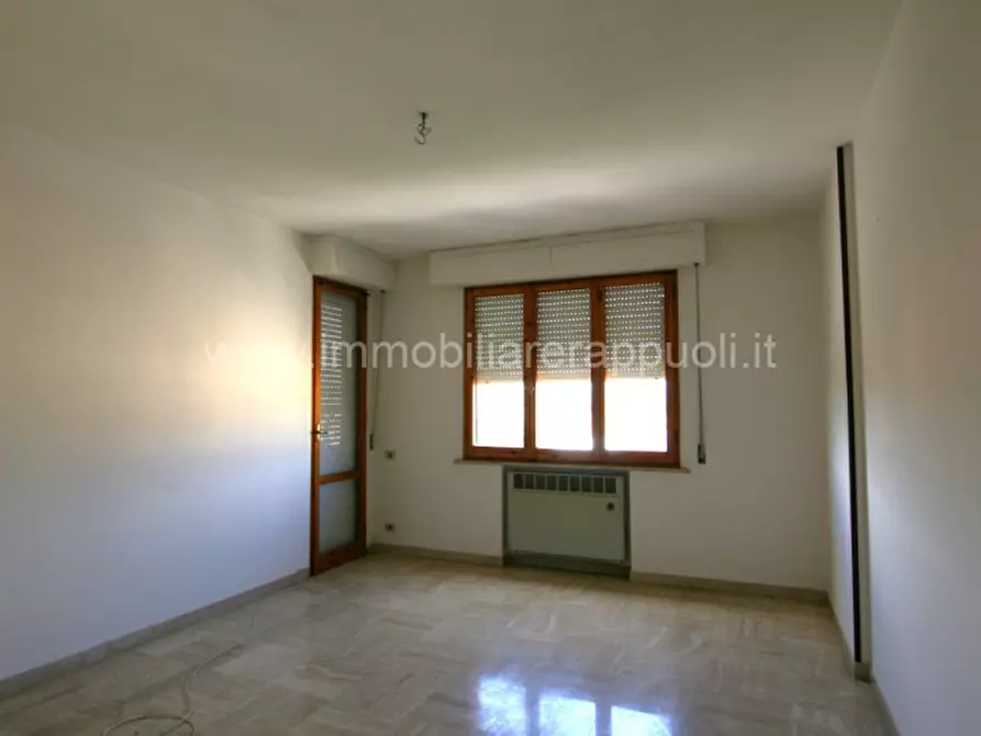 Immagine 6 di Appartamento in vendita  a Asciano