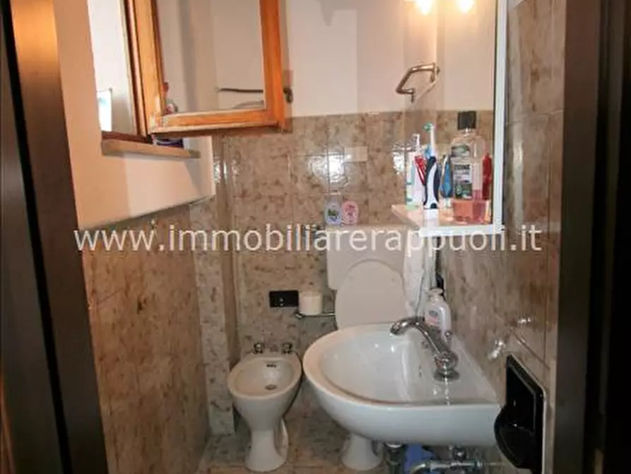 Immagine 6 di Appartamento in vendita  a Sinalunga