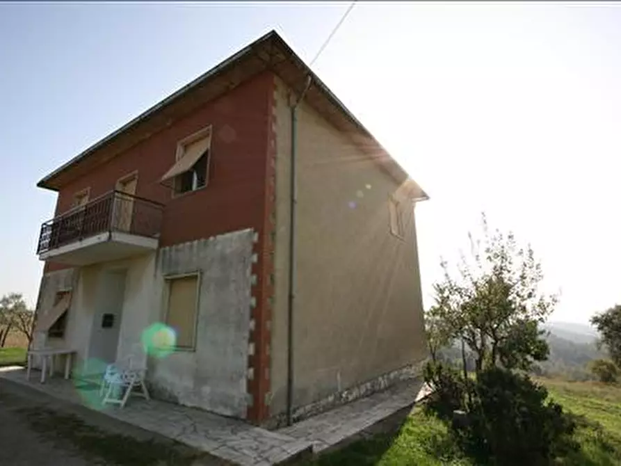 Immagine 12 di Casa indipendente in vendita  a Trequanda