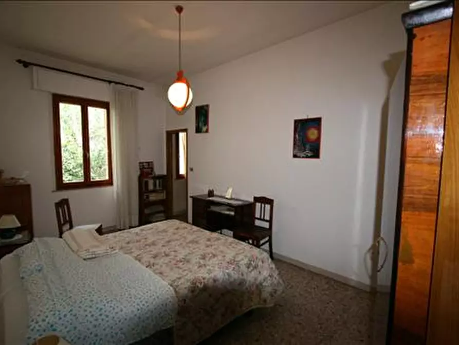 Immagine 9 di Appartamento in vendita  a Sinalunga