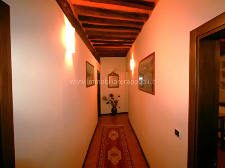 Immagine 7 di Appartamento in vendita  a Sinalunga