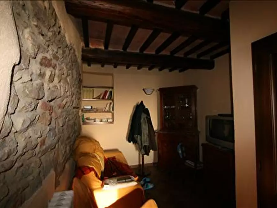 Immagine 3 di Casa indipendente in vendita  a Sinalunga