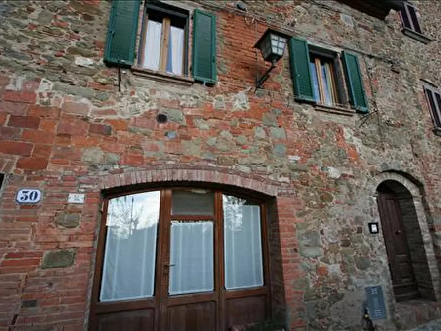 Immagine 5 di Casa indipendente in vendita  a Sinalunga