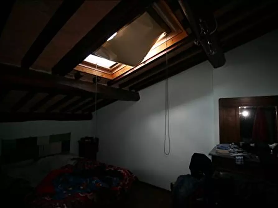 Immagine 10 di Casa indipendente in vendita  a Sinalunga