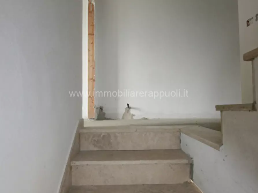 Immagine 5 di Villetta a schiera in vendita  a Rapolano Terme